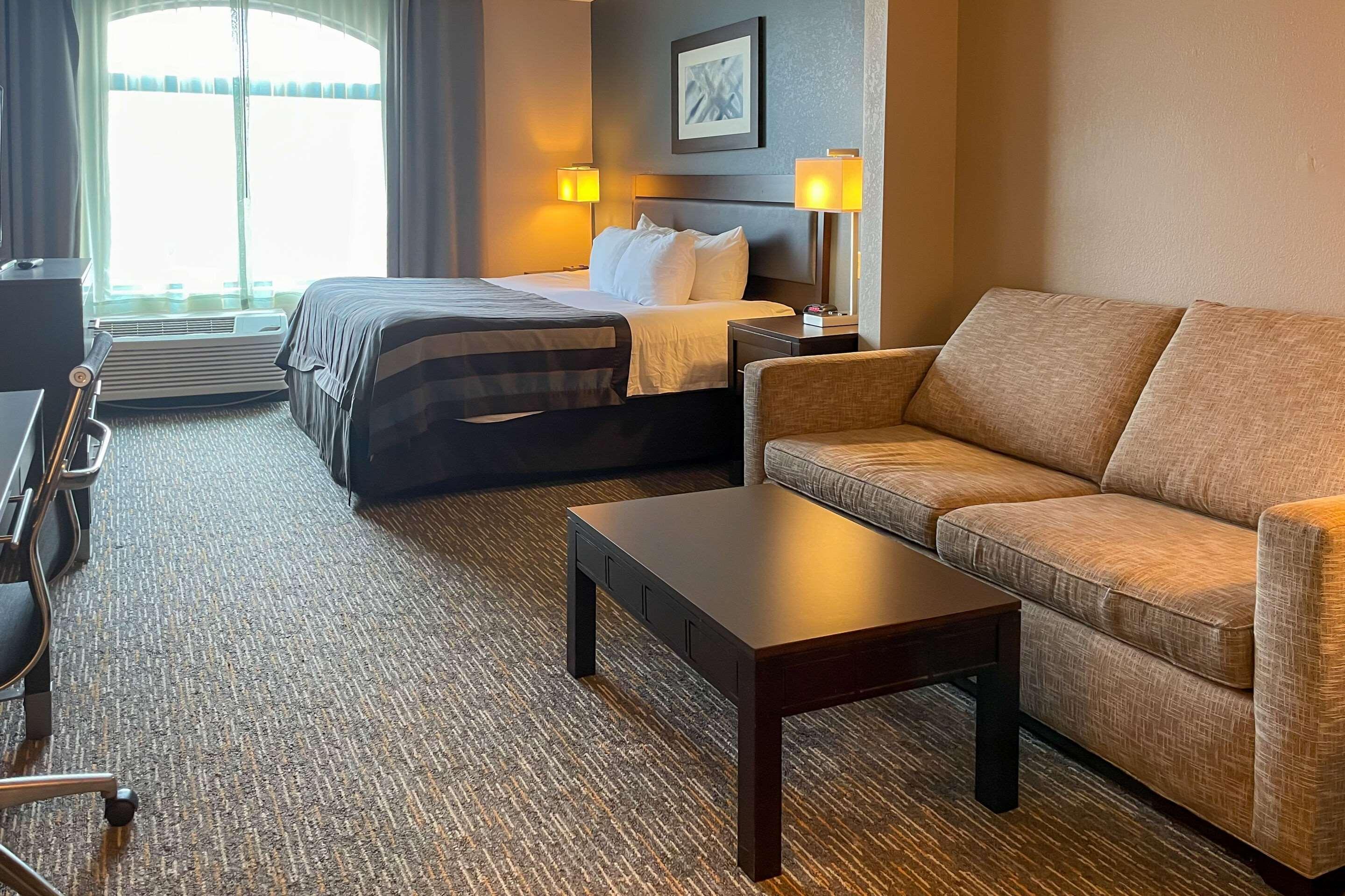 Comfort Inn & Suites Grand Blanc-Flint מראה חיצוני תמונה