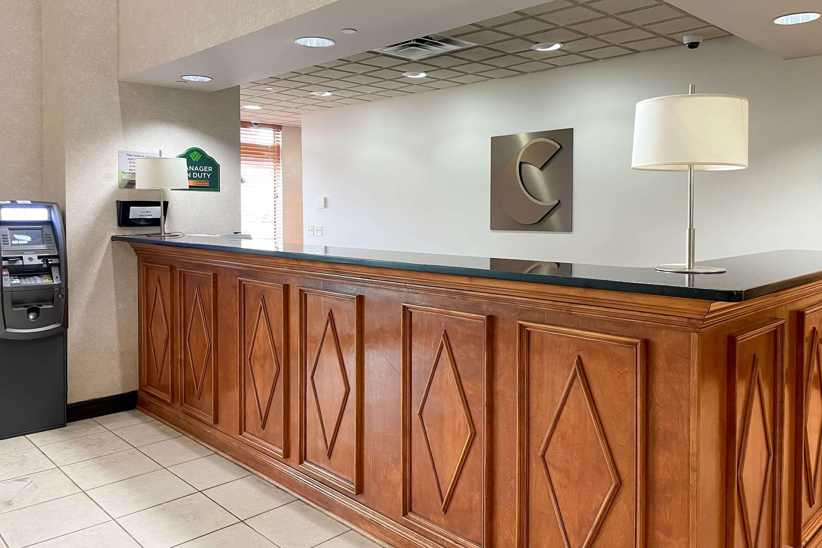 Comfort Inn & Suites Grand Blanc-Flint מראה חיצוני תמונה
