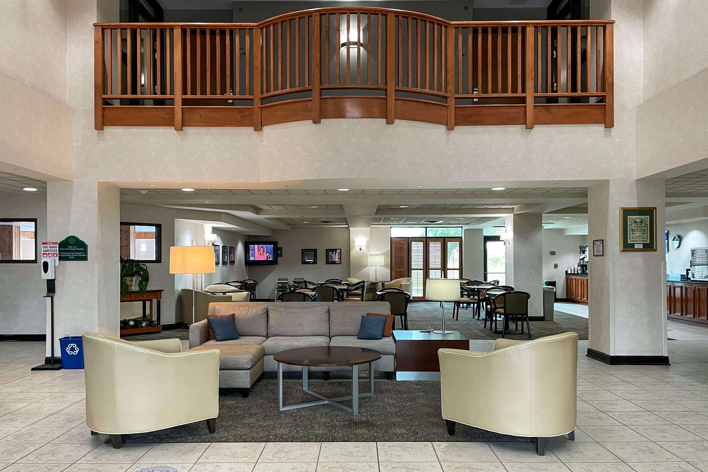 Comfort Inn & Suites Grand Blanc-Flint מראה חיצוני תמונה