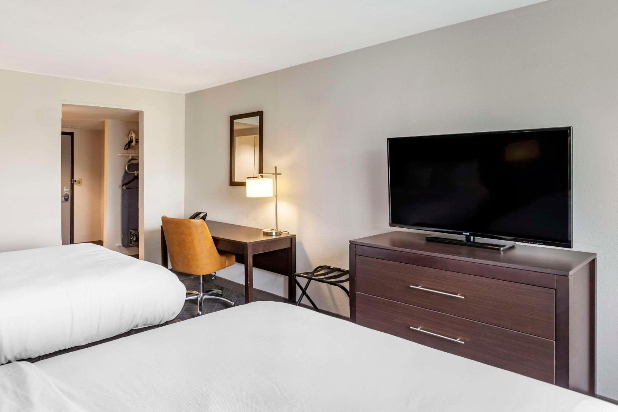 Comfort Inn & Suites Grand Blanc-Flint מראה חיצוני תמונה