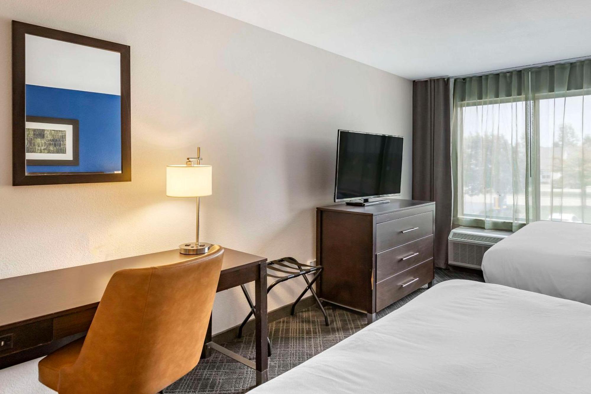 Comfort Inn & Suites Grand Blanc-Flint מראה חיצוני תמונה
